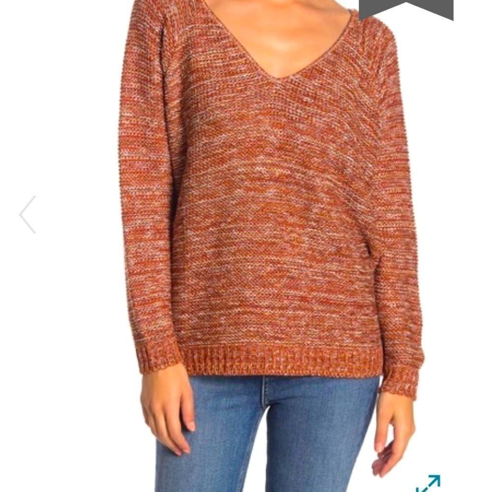 Susina Rust Marbled V-Neck Knit Sweater. Size Medium